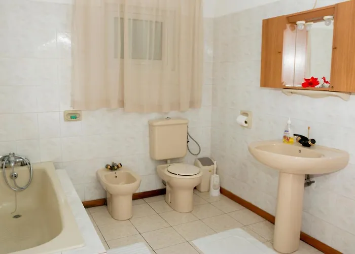 Le Manglier Guest house Pointe La Rue