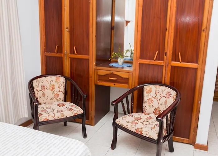 Guest house Le Manglier 3*
