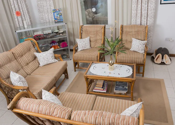 Guest house Le Manglier 3*