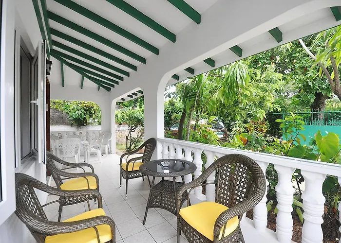 Le Manglier Guest house